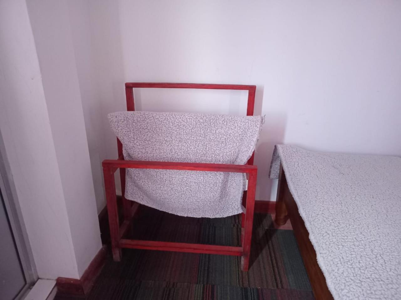 Frosty Heaven Guest House นูวาราเอลิยา ภายนอก รูปภาพ