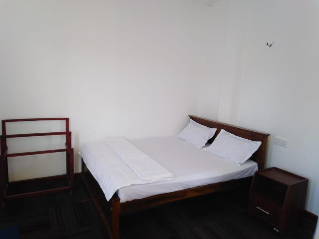 Frosty Heaven Guest House นูวาราเอลิยา ภายนอก รูปภาพ